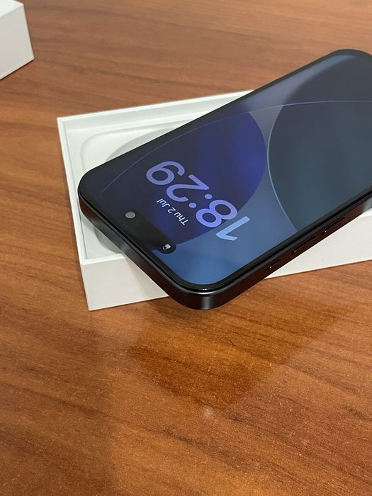 iPhone 15 Pro 128 GB , bateria 97%