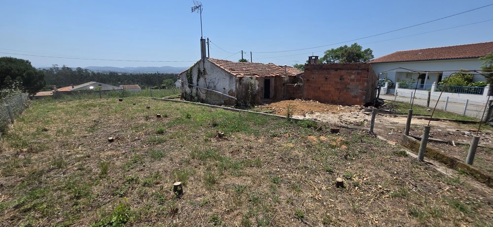 Moradia T3 Terrea com terreno