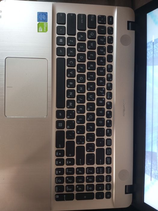 Ноутбук ASUS VivoBook Max X541NC