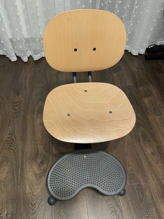 Krzesło do biurka ergonomiczne, dziecięce Kinnarps