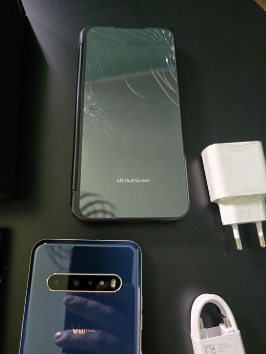 Lg v60 dual screen wersja europejska