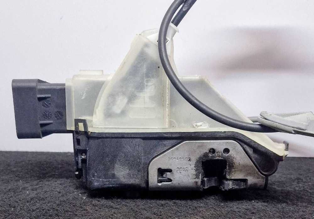 Fechadura / Fecho Porta Frente Direito CITROËN C4 CACTUS ano 2014