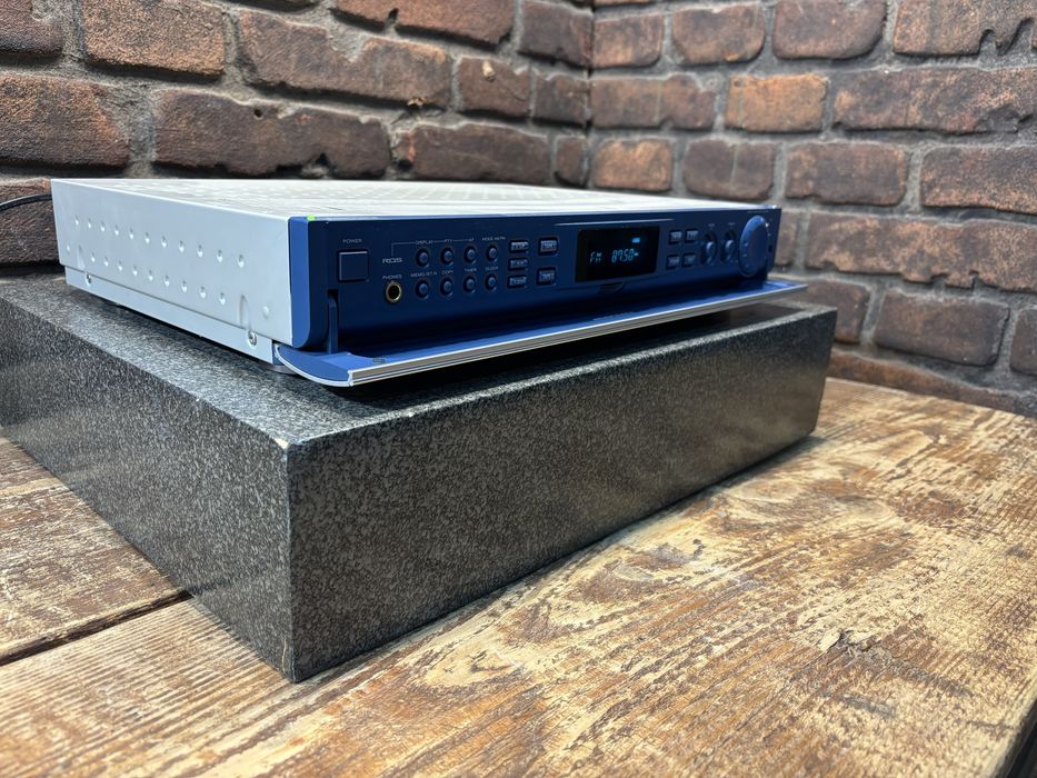 Amplituner Marantz SR 1000