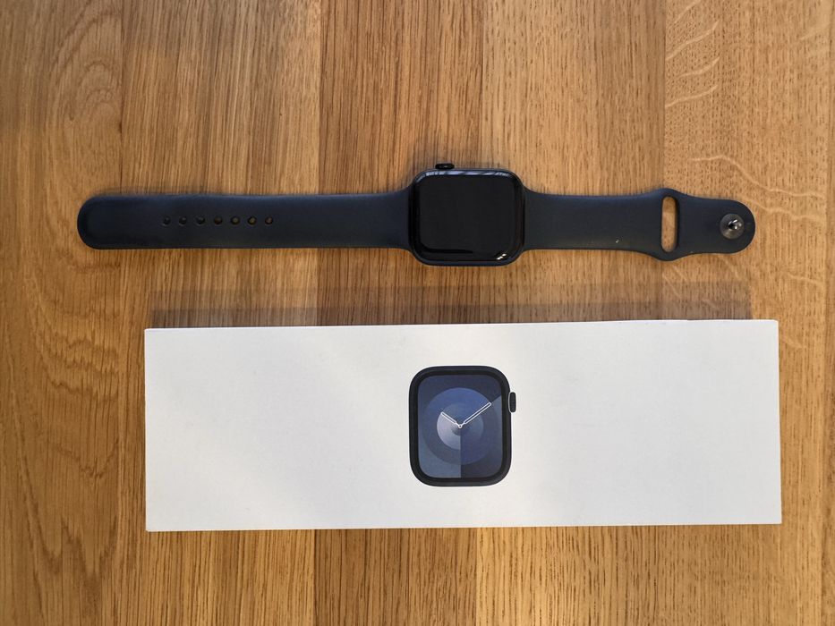 Apple Watch S9 45 Cellular