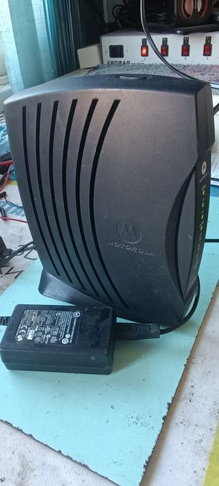 Роутер кабельний Motorola робочий