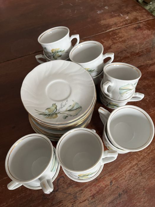 Serwis kawowy porcelanowy Książ