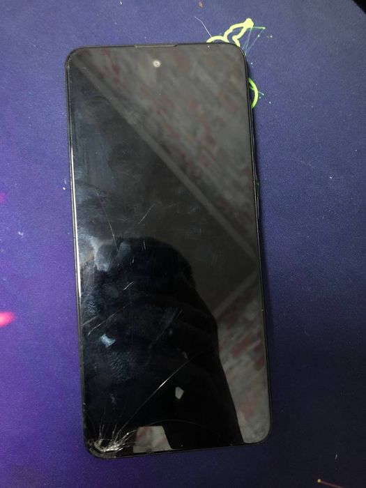 Телефон Motorola moto e40