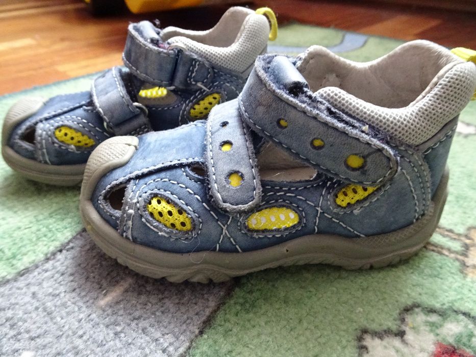 buty bartek r. 20