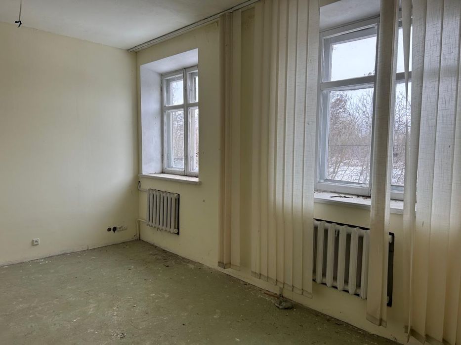 Оренда (продаж) виробничо-складської бази м Конотоп (неподалік центру)