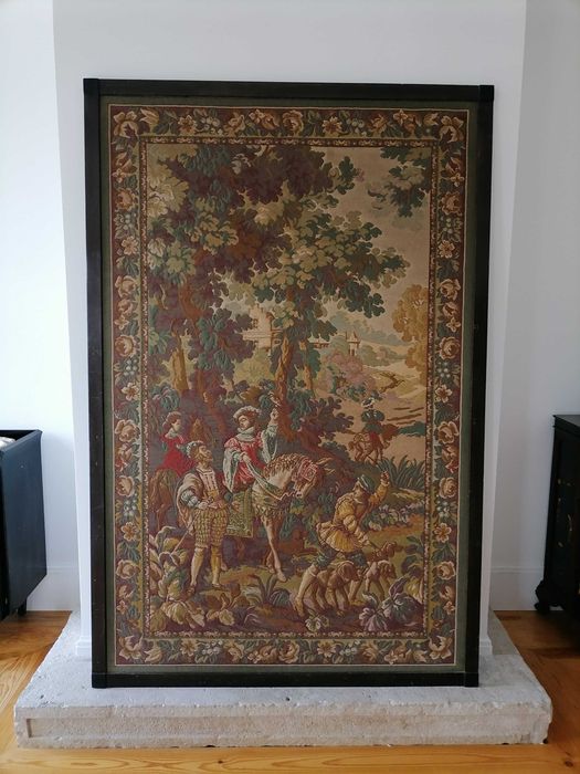 Tapeçaria com moldura de grandes dimensões