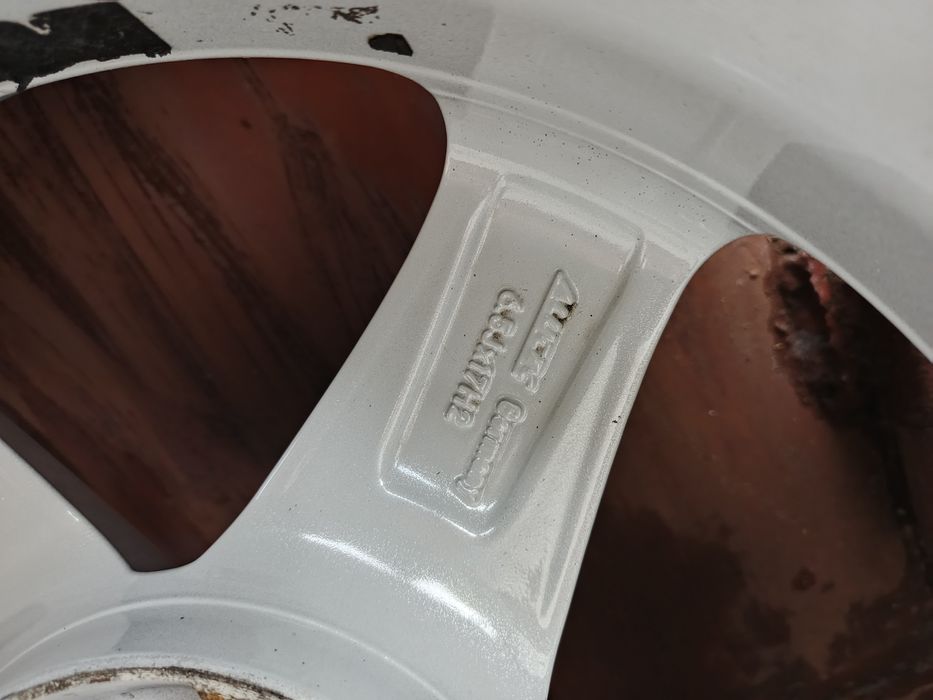 Продам диски с резиной