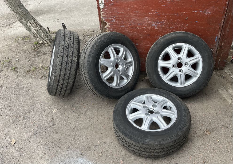 Шевроле еванда 2,5л. Автомат