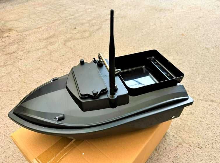 Дрон годівниця Кораблик для прикормки Рибальський короповий Карповый прикормочный Кораблик для рыбалки