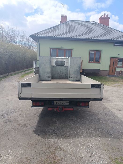 Nissan Cabstar 2.5 dCi 130 kM