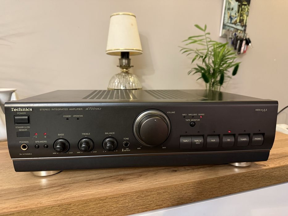 Technics SU-A700MK2