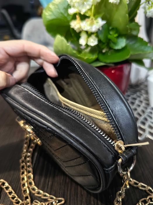 Mała torebka wizytowa GG