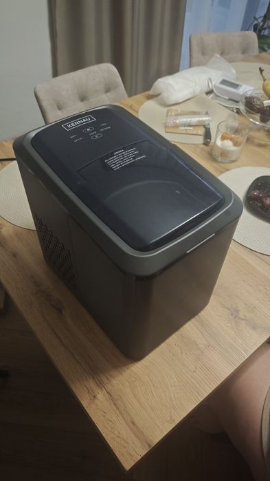 Kostkarka do lodu Kernau KIM 291 EG