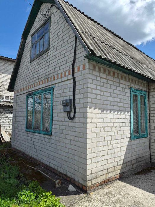 Продам ДАЧУ в РОМАНКАХ в кооп. ЛОКОМОТИВ. 6000