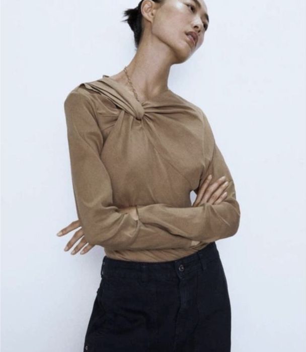 Лонгслів  асиметричний ZARA