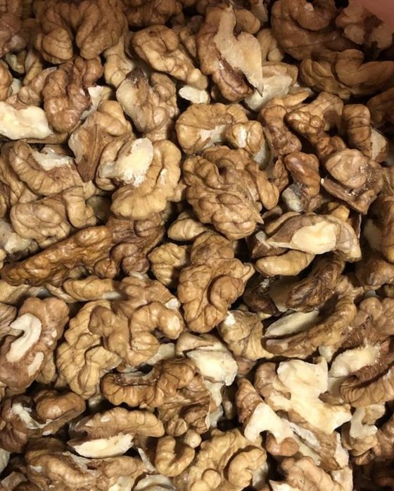 Продам горіхи чищені- домашні