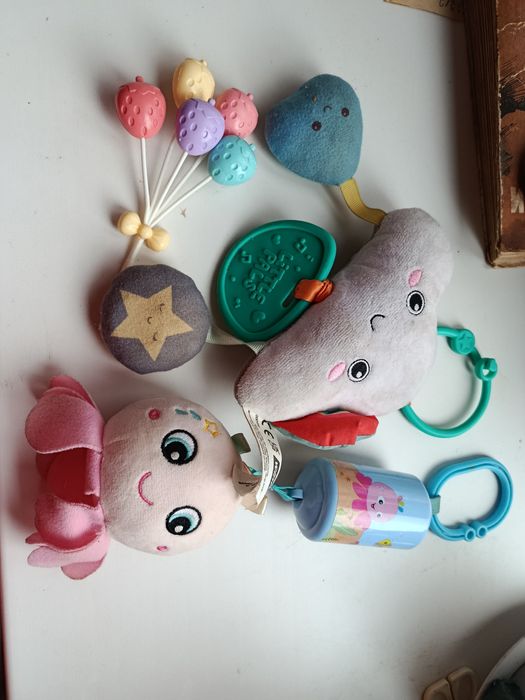 Підвіски на коляску,кроватку ,брязкальце