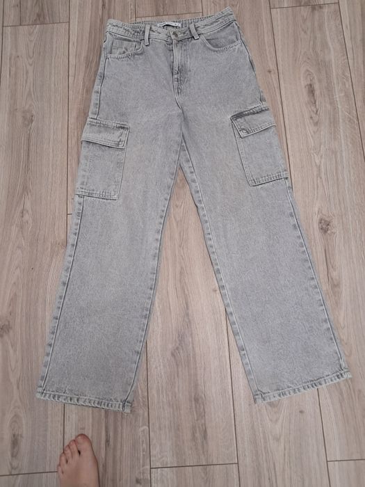 Джинси сірі карго.