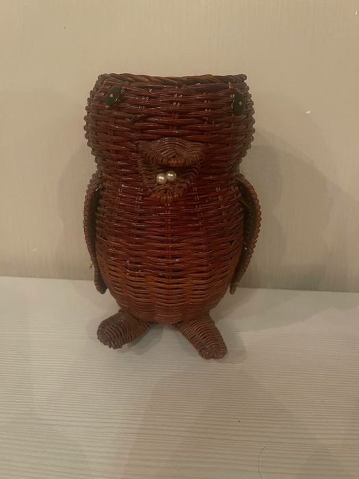 Соломяний декор пінгвін