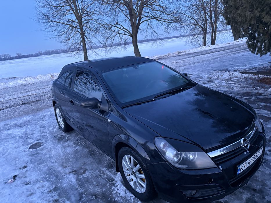 Продам Opel astra H