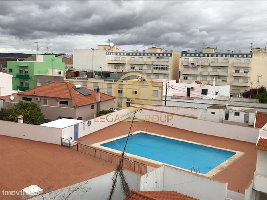 Excelente Apartamento T1+1 ( dois lugares de garagem ) — Vila Real de Santo António, Faro