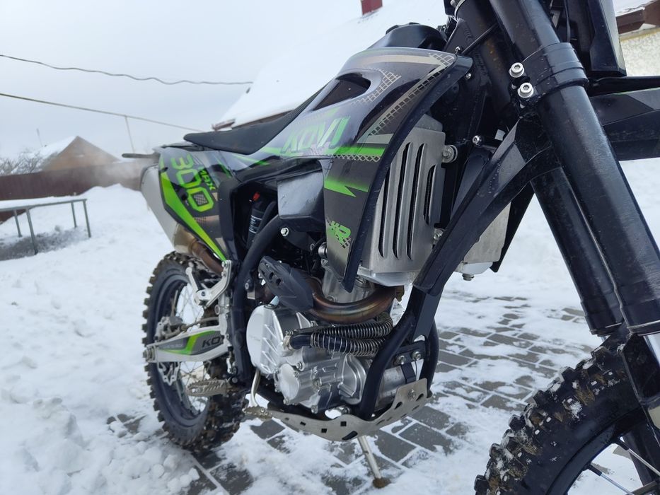 Продам Ендуро мотоцикл, 1 тис. Пробіг терміново Кові Мах 300 Kovi Max