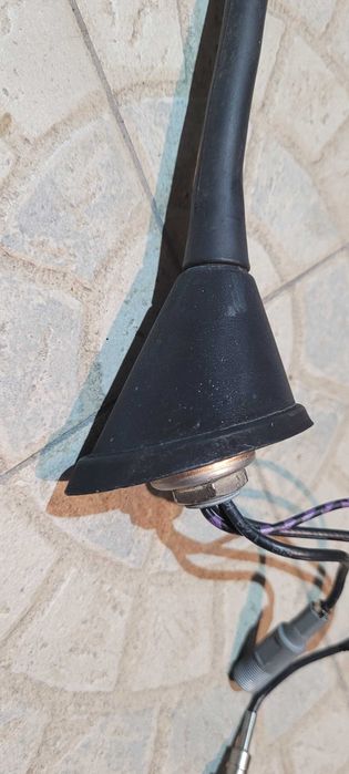 AUDI/VW/SEAT - ANTENA ORIGINAL AM/FM EM EXCELENTE ESTADO