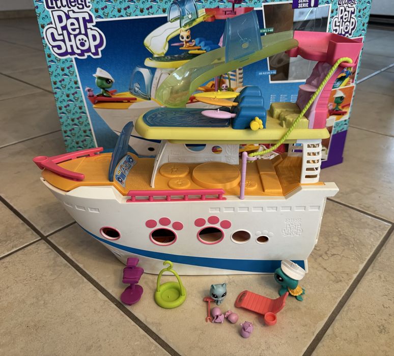 Littlest Pet Shop Statek piratów Lps