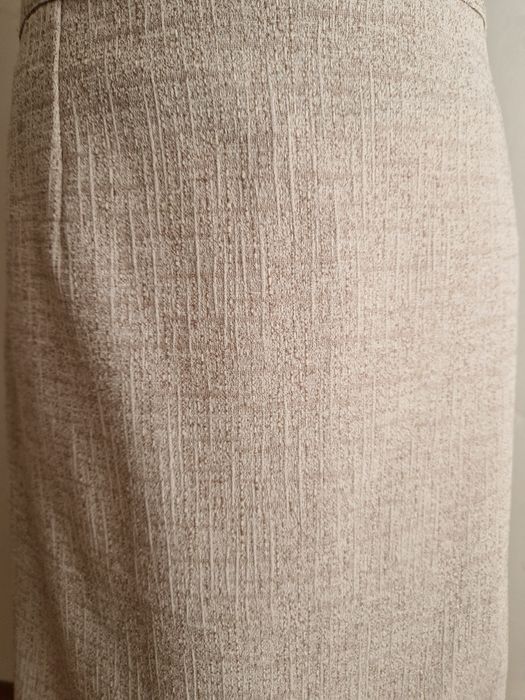 Spódnica beżowa midi - XL