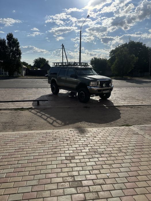 Ford Excursion 7.3 TDI на тимчасовій УКР реестрації
