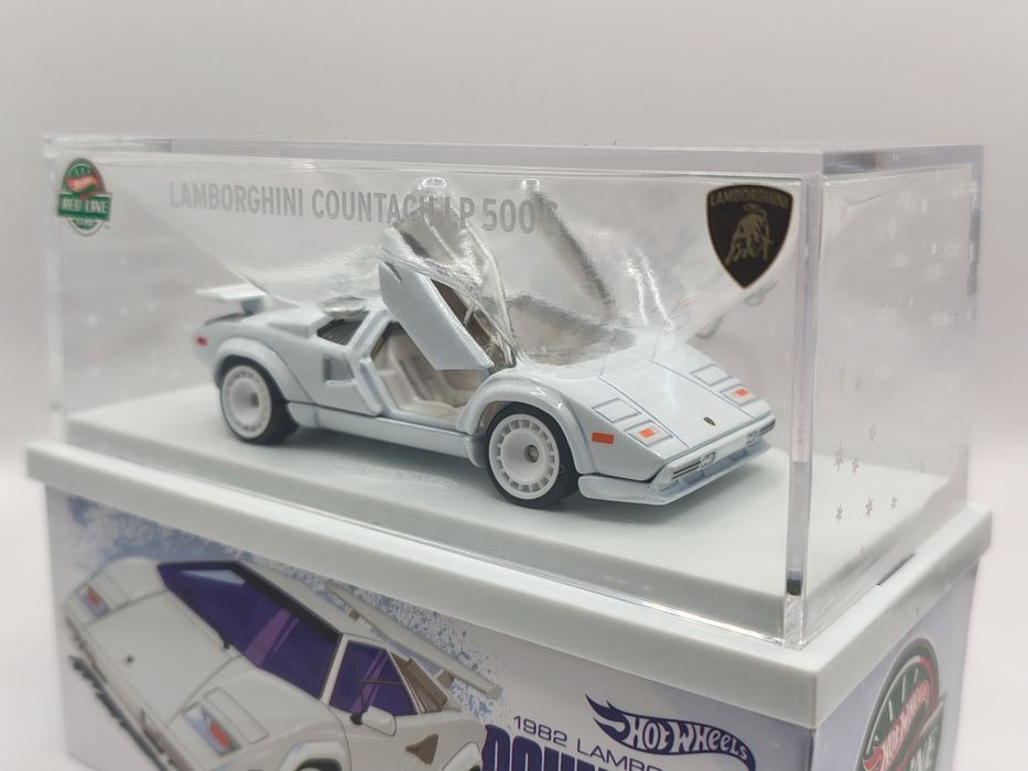 Hot Wheels RLC 1982 Lamborghini Countach LP 500 S