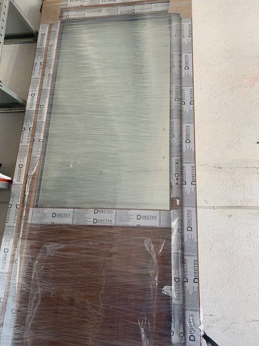 Drzwi balkonowe białe dąb złocisty nowe klamki zamek 900x2200