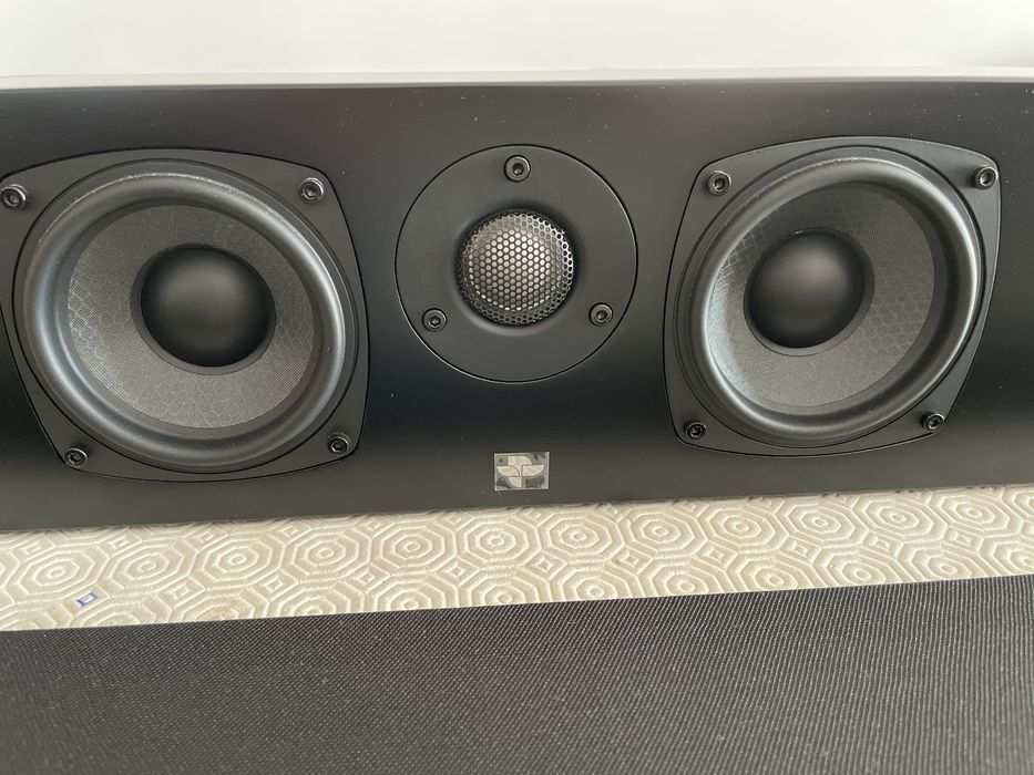 Totem KIN Force (coluna soundbar passiva)