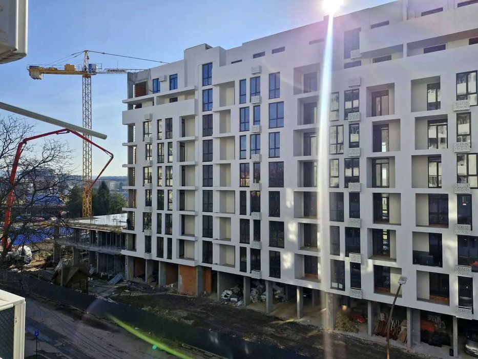 Продаж комерції вул. Гленца ЖК Люксар/1720$кв.м