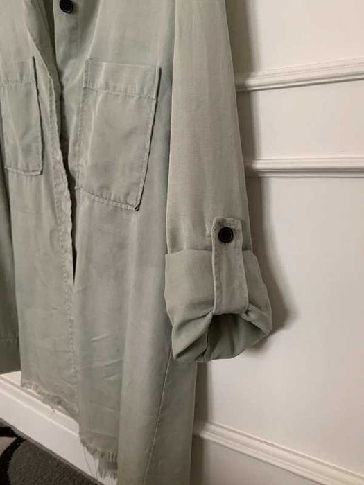 camisa comprida fina verde de verão