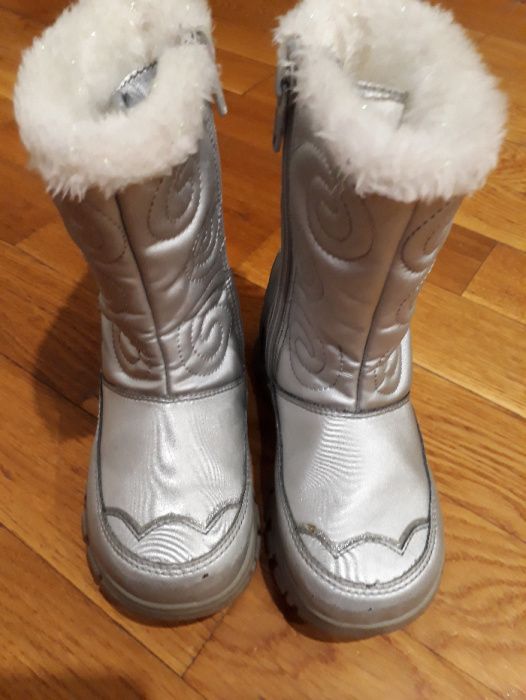 Сапожки зимние на девочку