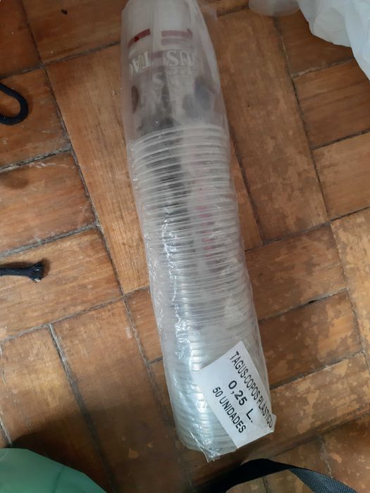 Copos de plástico64285246098051122