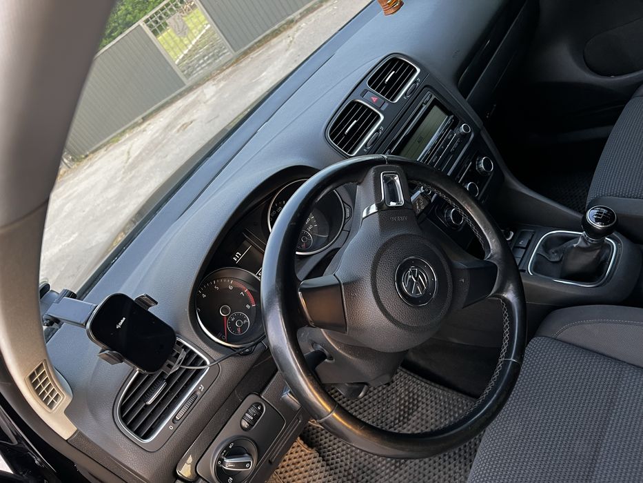 Golf 6 дуже гарний стан