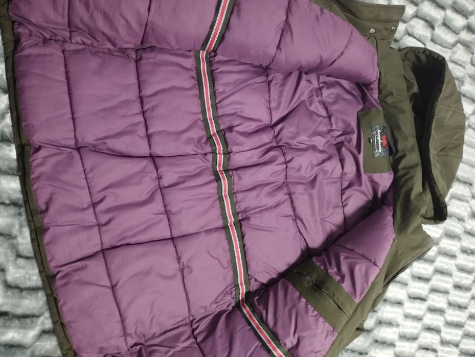 Чоловіча зимова куртка