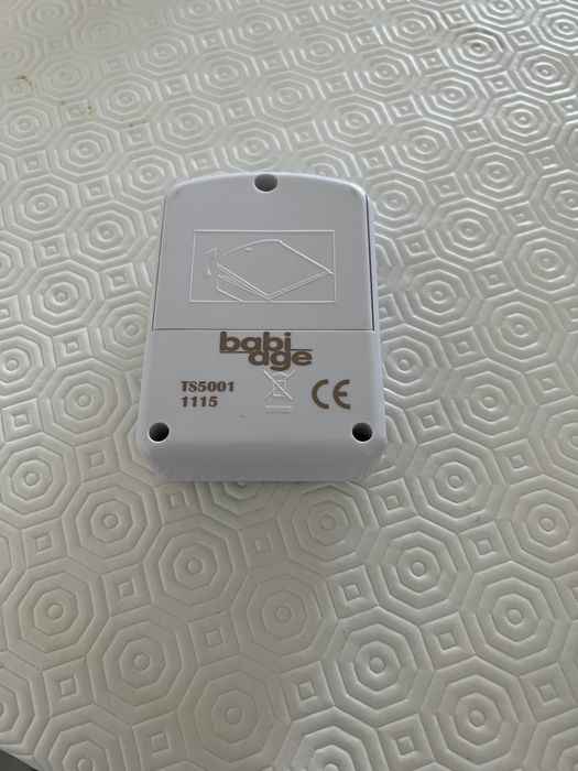 Emitador som do utero Babi age para acalmar bebes