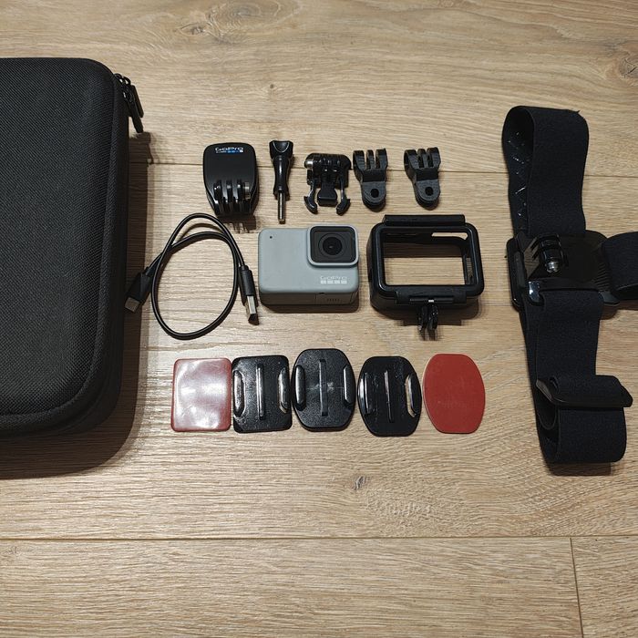 GoPro Hero 7 White + Akcesoria