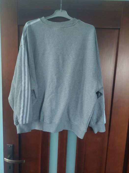 Szara bluza oversize