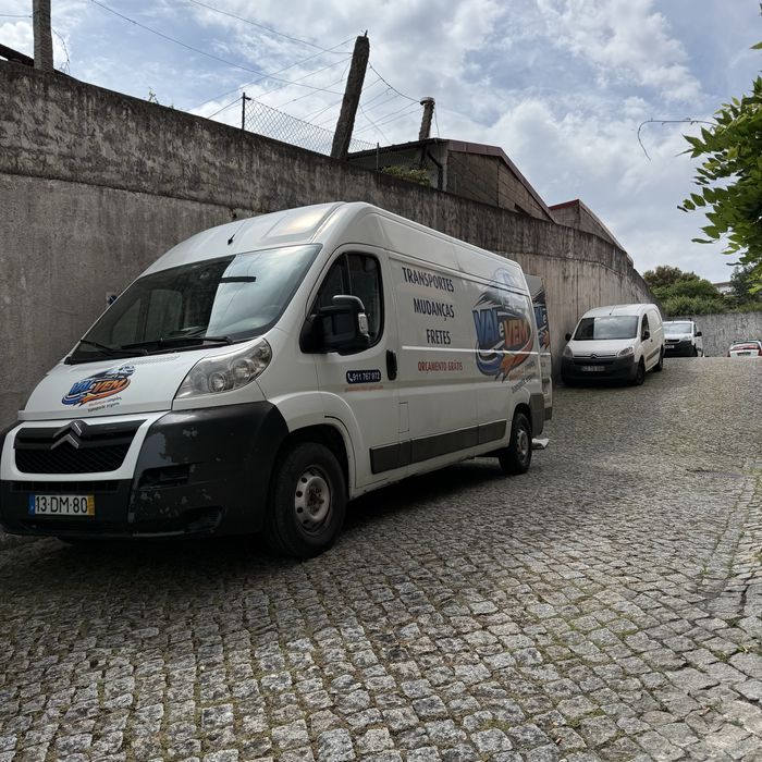 Vai e Vem - Transportes e Mudanças