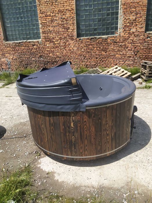 Виробники чанів джакузі. Купель на дрова Спа комплекс Баня Сауна