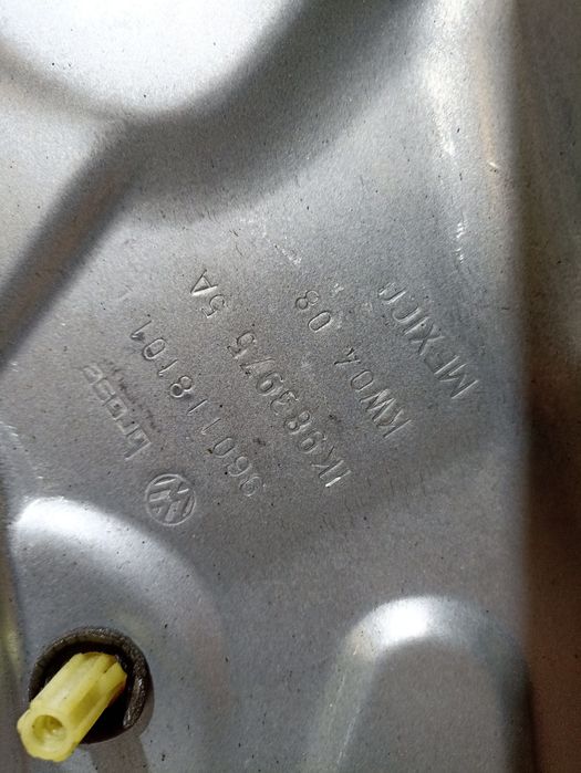 Elevador vidros trás esquerdo VOLKSWAGEN Golf V Variant (1K5)