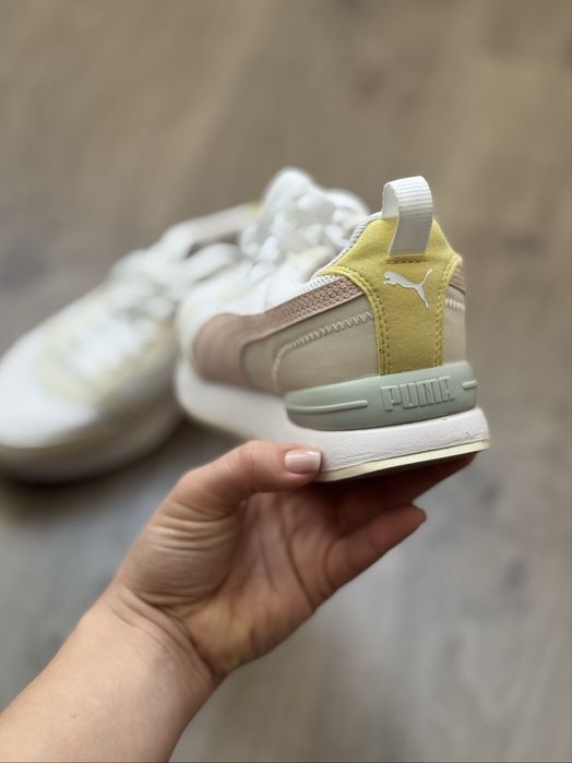 Женские оригинальные кроссовки Puma .